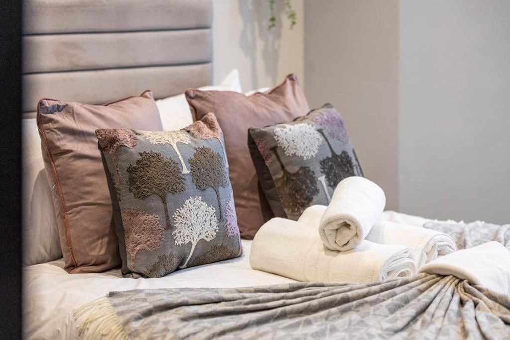 Ground Floor Finsbury A1 Next Arsnl *